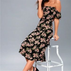 Amuse Society Sweeter Than You Black Floral Print Off the Shoulder Midi Dress